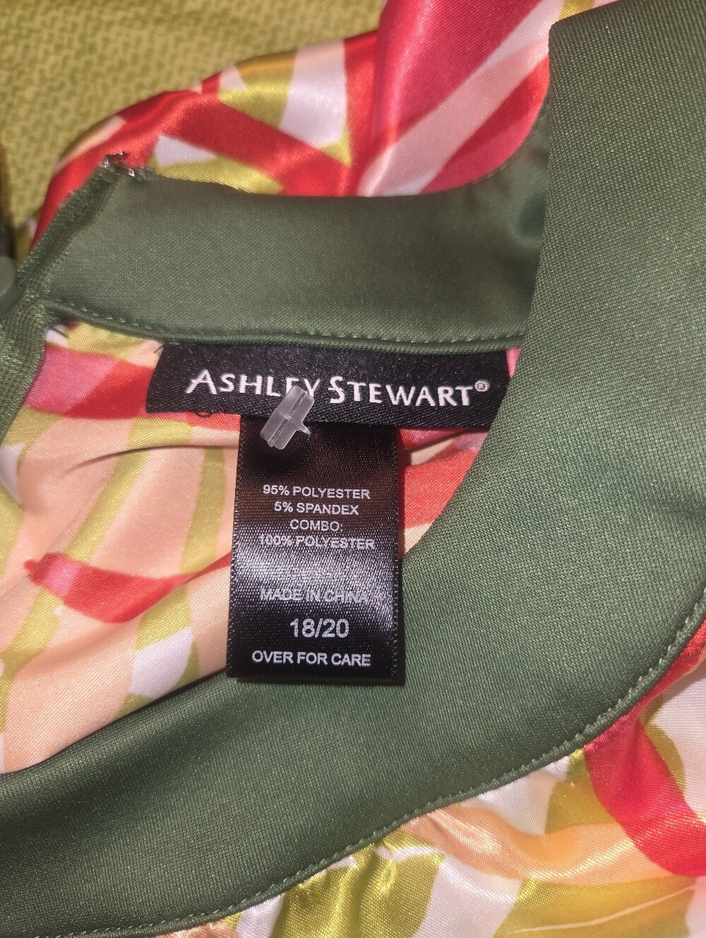 Ashley Stewart Olive Green and Red Tropical Belted Dress - Picture 4 of 6